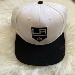 La kings snap back